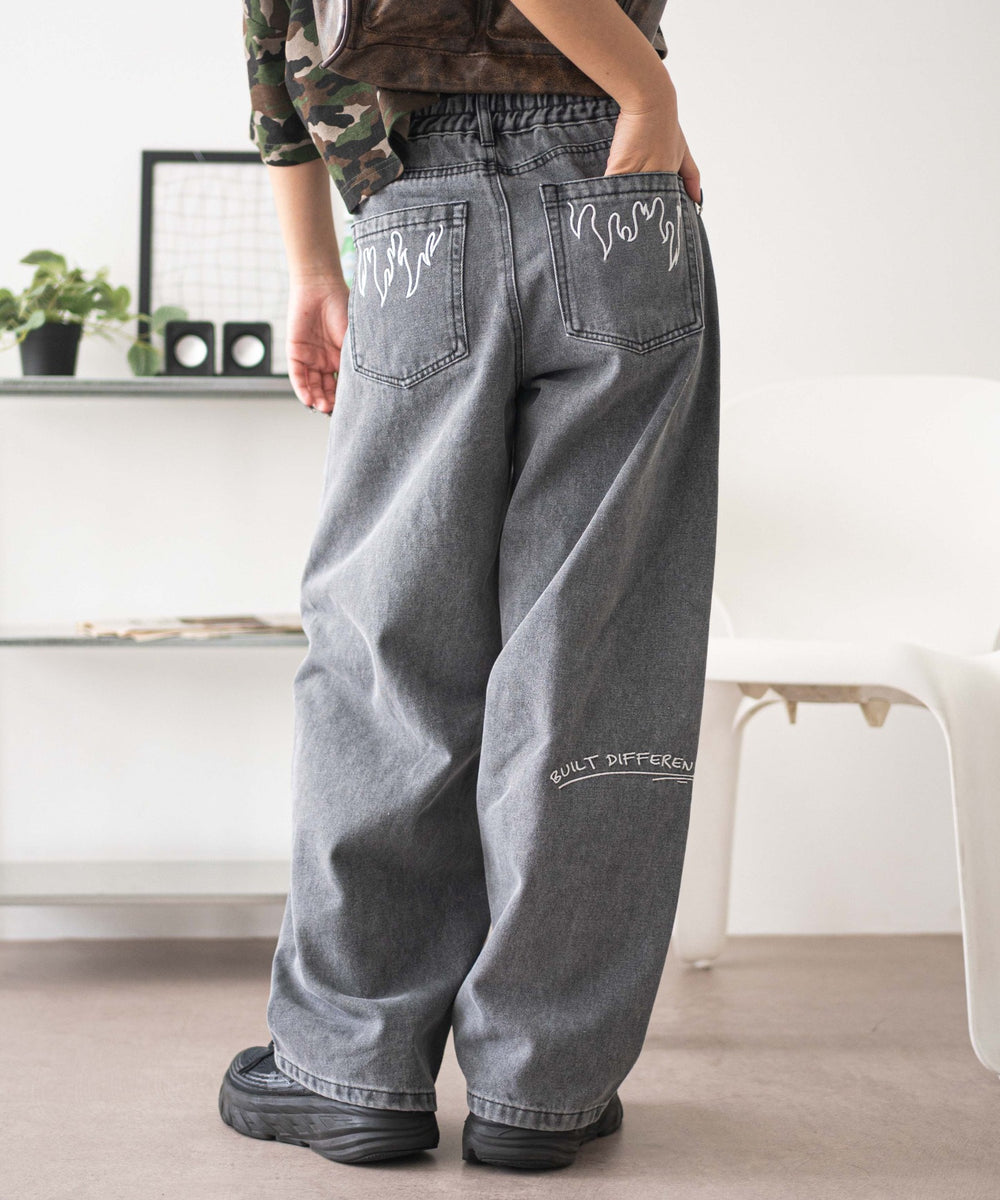 デニムブラック モデル：160cm M着用