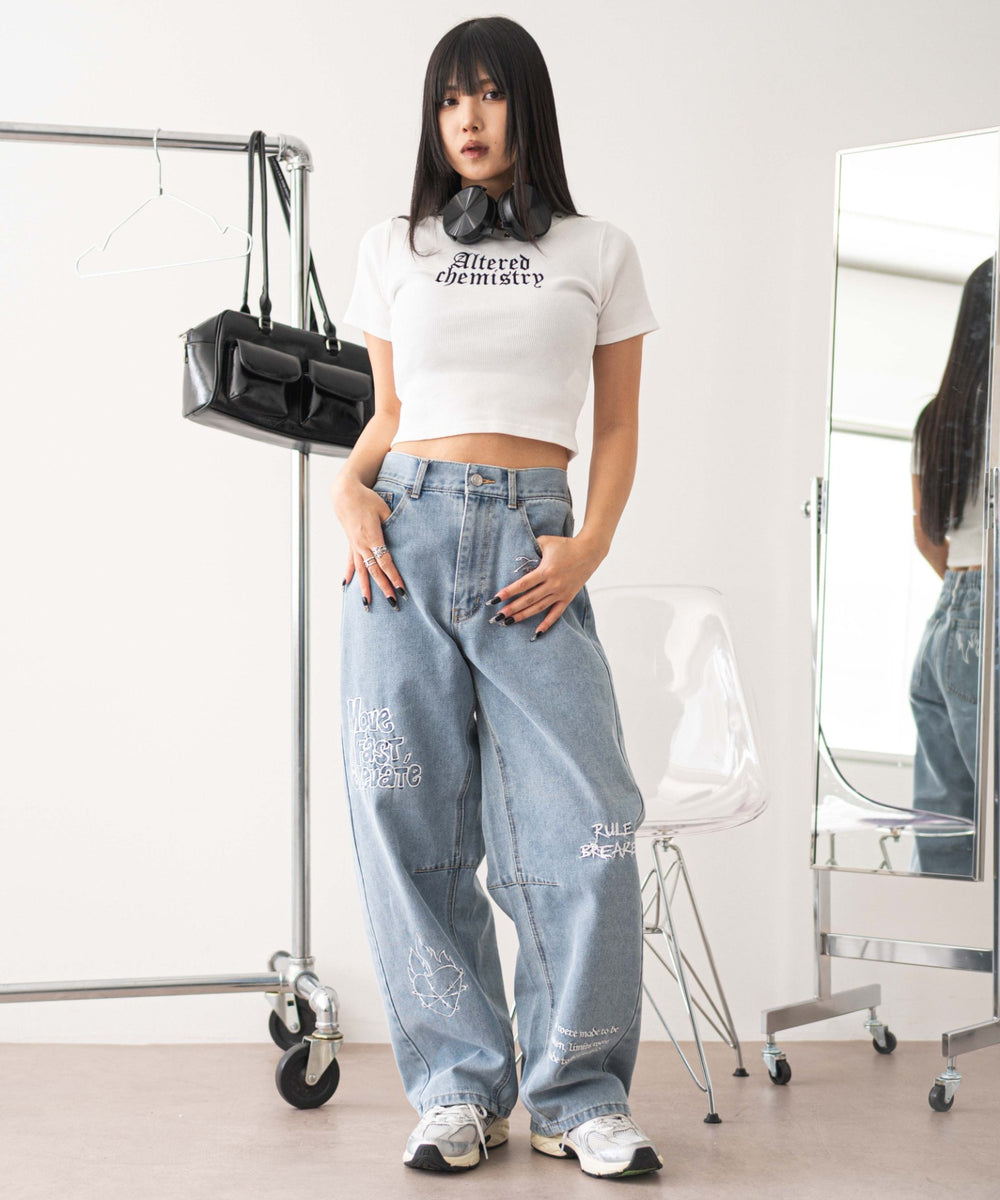 デニム中濃 モデル：160cm M着用