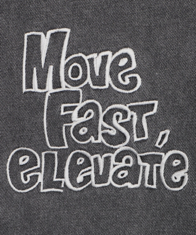 刺繍ロゴバレルレッグパンツ