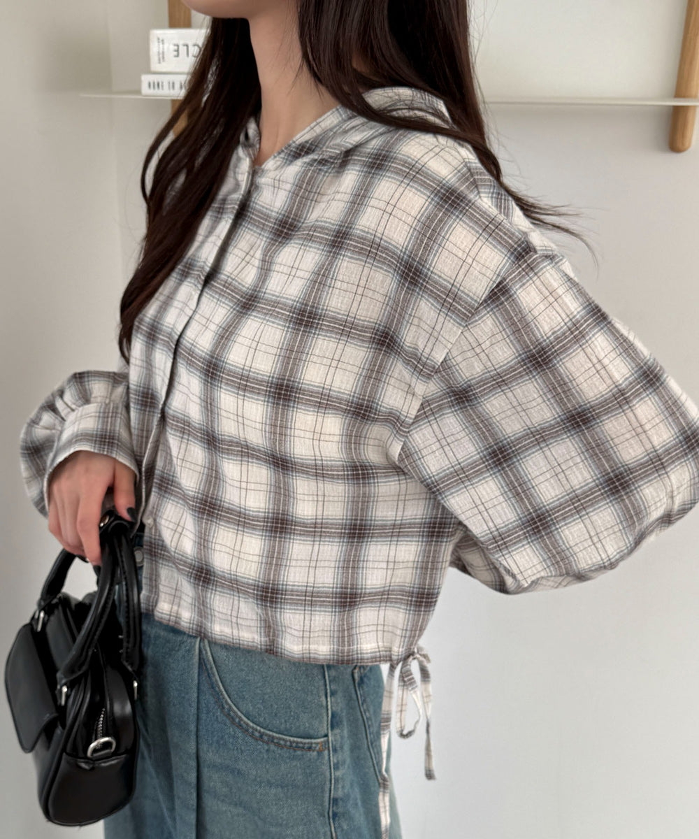 ホワイトアイボリー モデル：158cm F着用