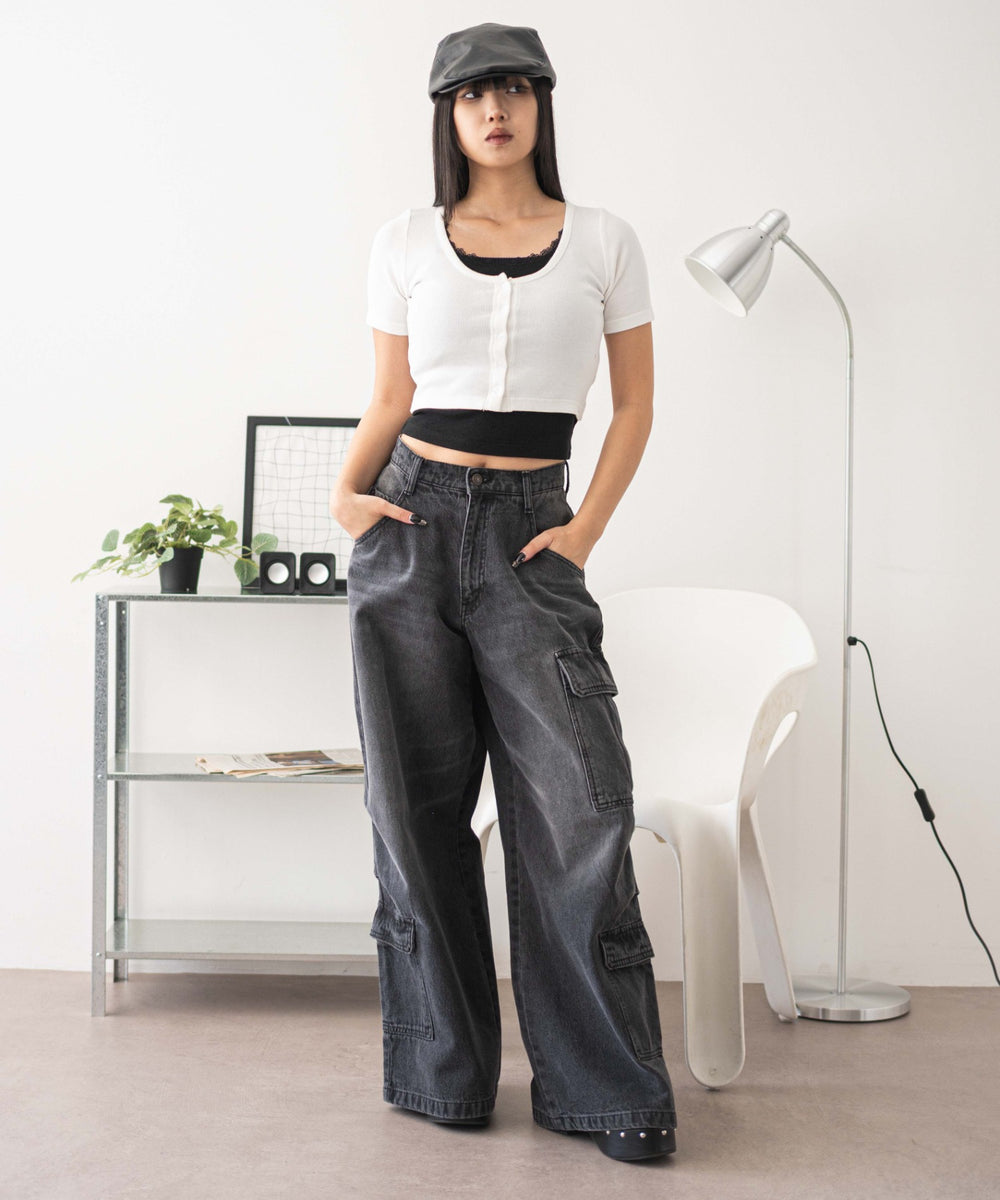 ホワイト モデル：160cm F着用