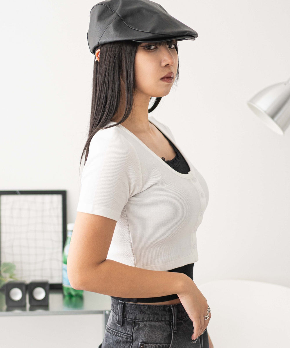 ホワイト モデル：160cm F着用