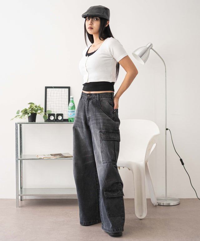 ホワイト モデル：160cm F着用