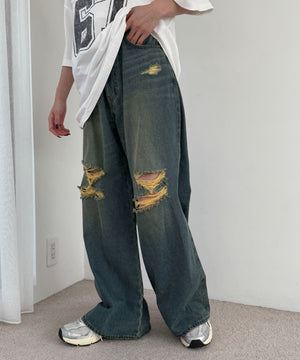 デニム中濃加工 モデル：158cm M着用