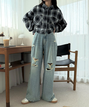 デニム淡加工 モデル：158cm M着用