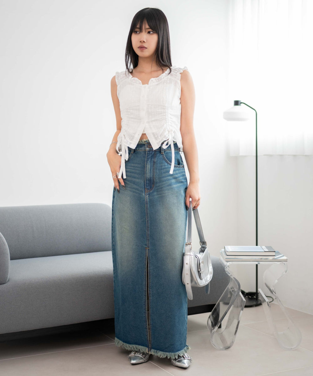 デニム中濃加工 モデル：160cm F着用