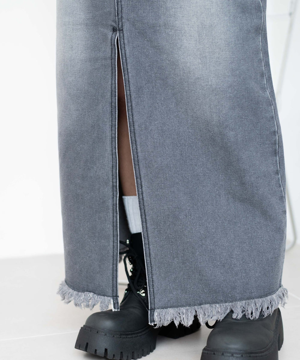 フリンジロングスリットデニムスカート