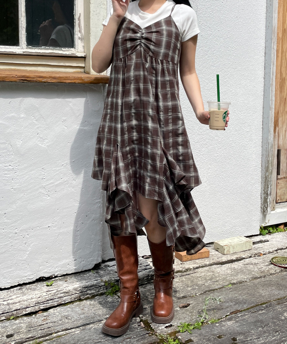 ブラウンチェック1　モデル:155cm F着用