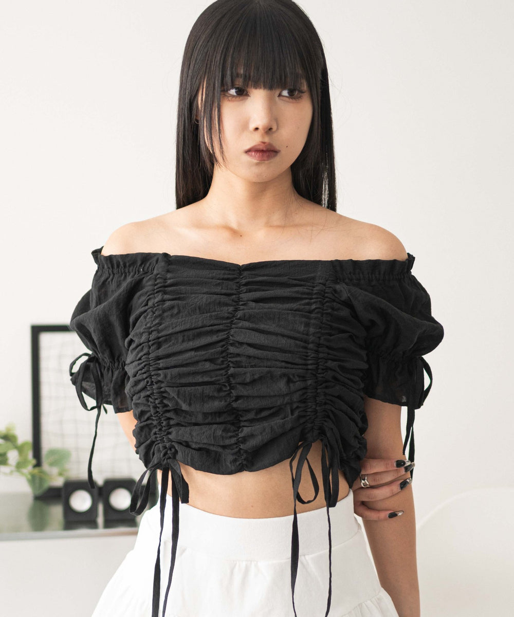 ブラック モデル：160cm F着用