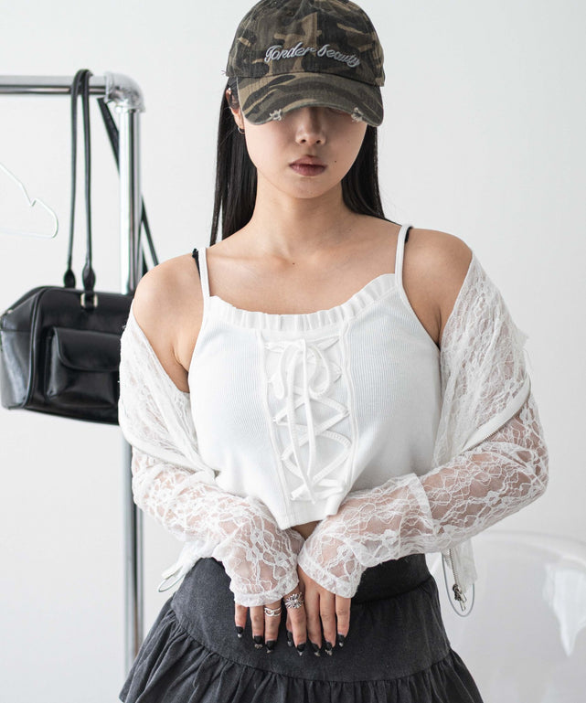 ホワイト モデル：160cm F着用