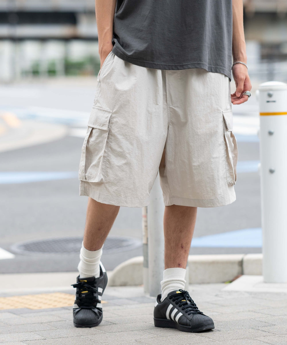 Lグレー モデル：178cm L着用