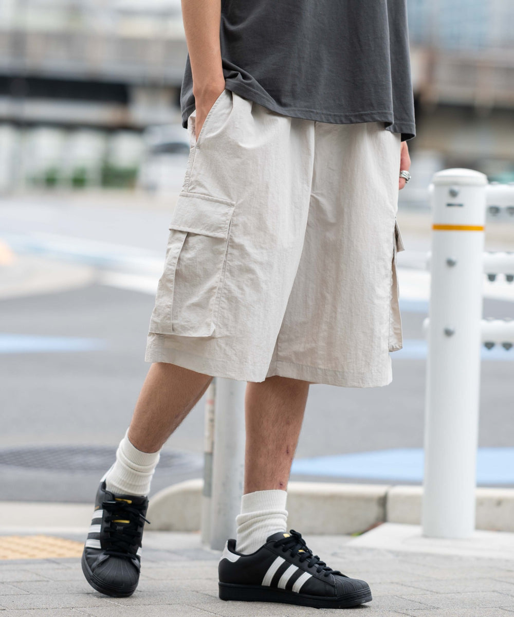 Lグレー モデル：178cm L着用