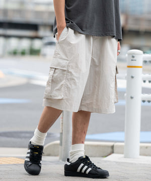 Lグレー モデル：178cm L着用