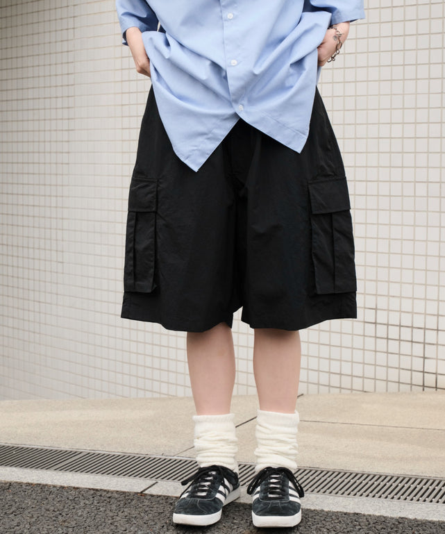 ブラック モデル：159cm L着用