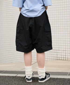 ブラック モデル：159cm L着用