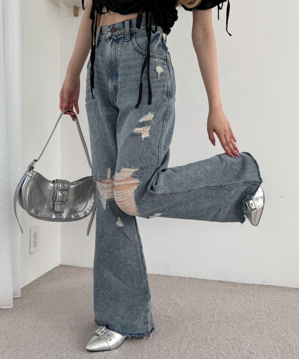 デニム中濃加工 モデル：160cm M着用