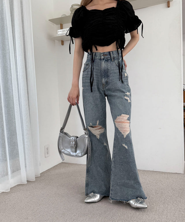 デニム中濃加工 モデル：160cm M着用