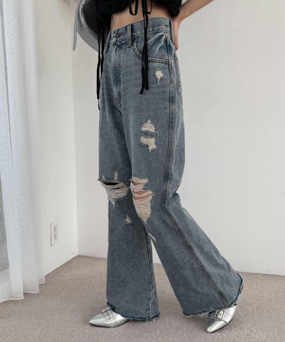 デニム中濃加工 モデル：160cm M着用