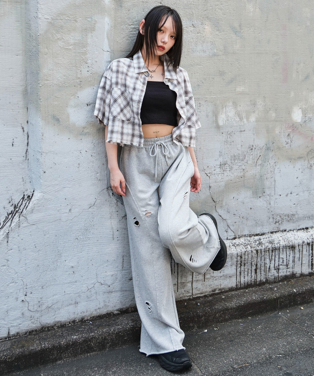 ホワイトアイボリー モデル：159cm F着用