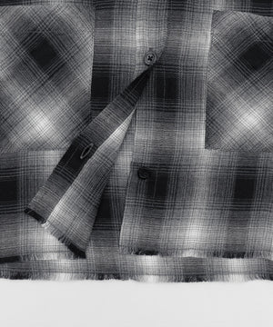 ショートチェックシャツ（S）