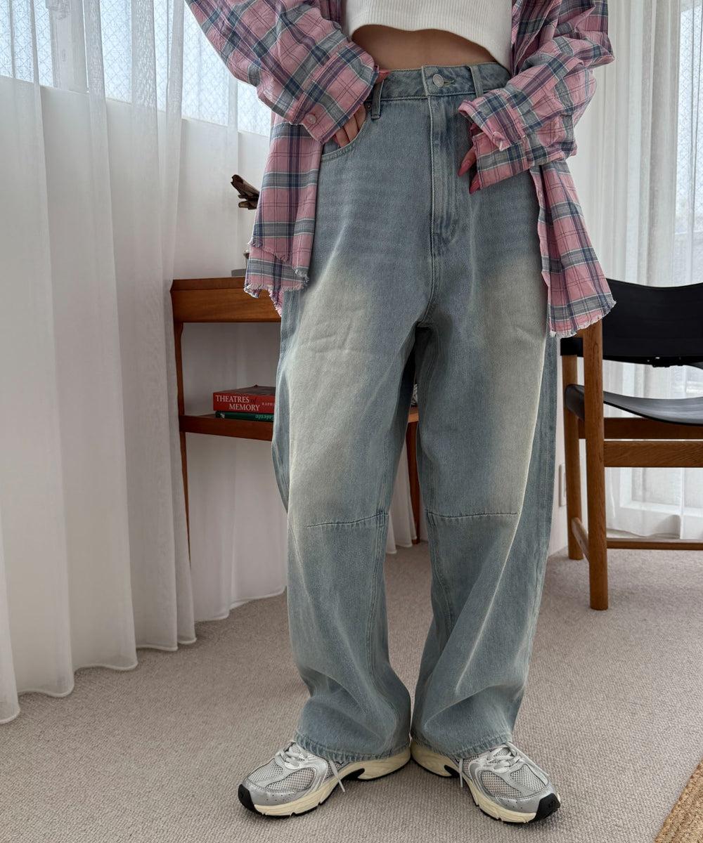 デニム淡加工 モデル：160cm M着用