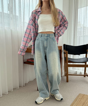 デニム淡加工 モデル：160cm M着用