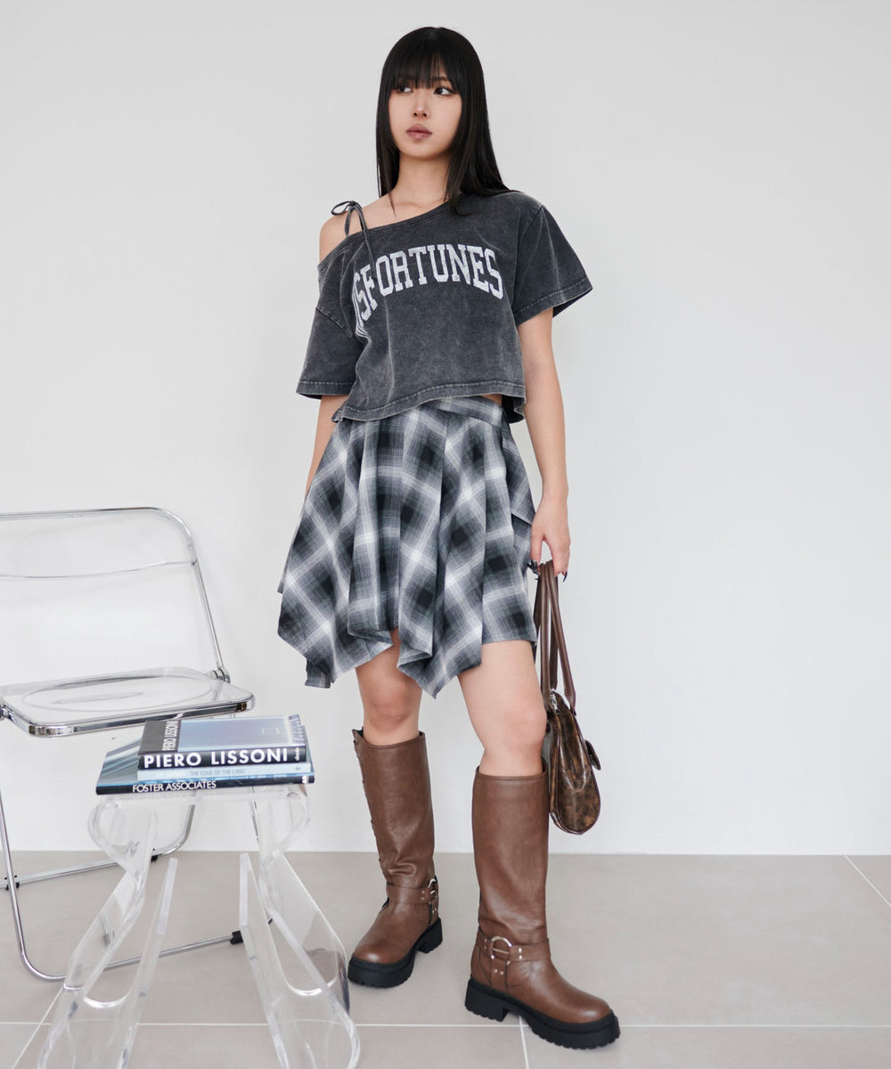 ブラック モデル：160cm F着用