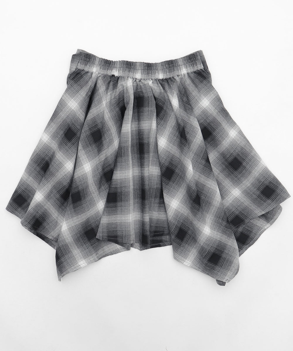 チェックシャツイレヘムミニスカート