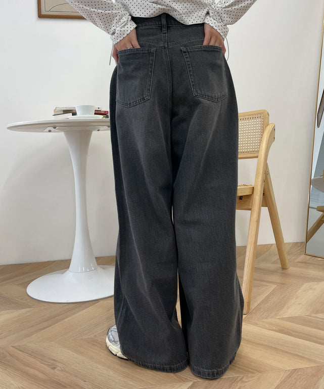 デニムブラック モデル：157cm M着用