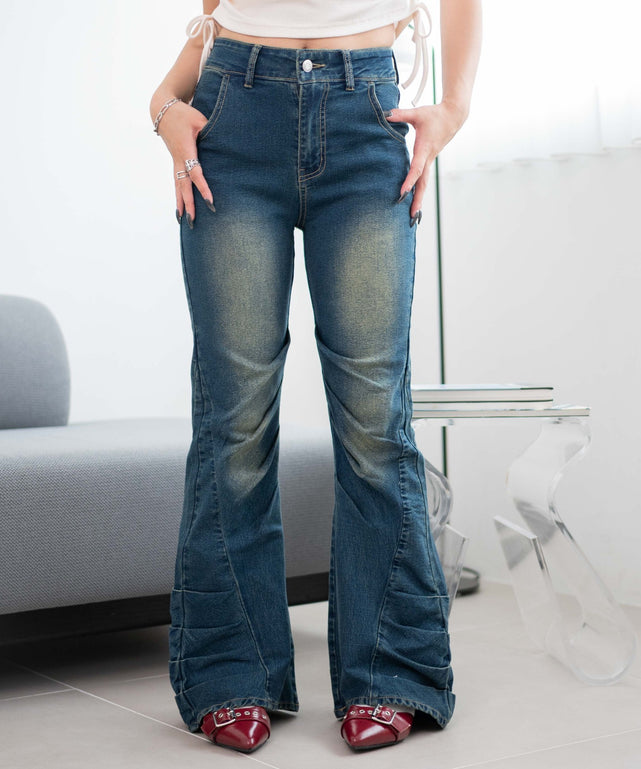 デニム中濃加工 モデル：160cm M着用