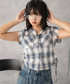 ブルーチェック1 モデル：160cm F着用