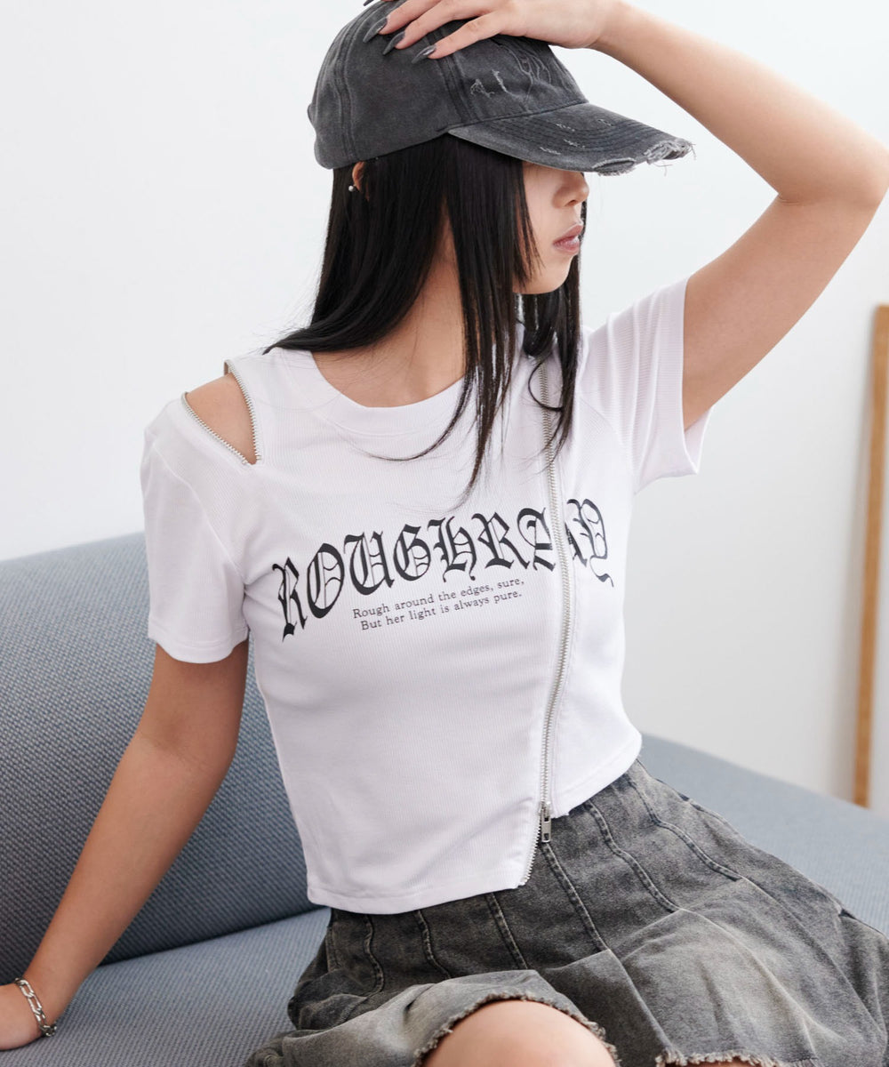 ホワイト モデル：160cm F着用