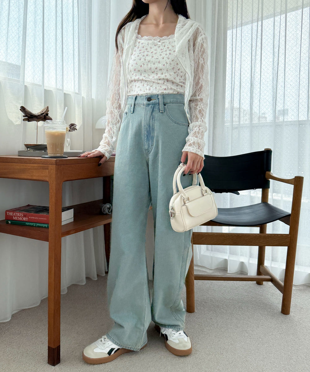 デニム淡加工 モデル：160cm M着用