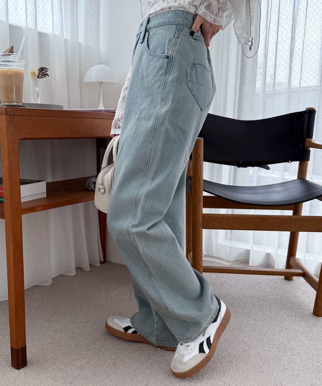 デニム淡加工 モデル：160cm M着用