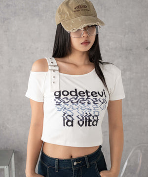 ホワイト モデル：160cm F着用