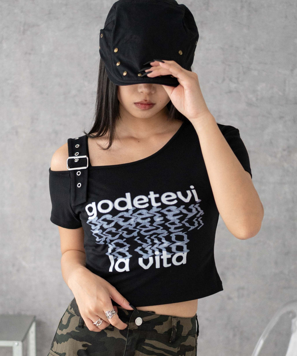 ブラック モデル：160cm F着用