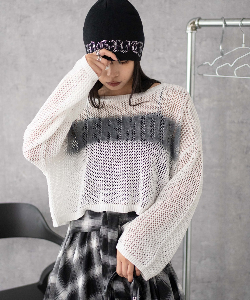 ホワイト モデル：160cm F着用