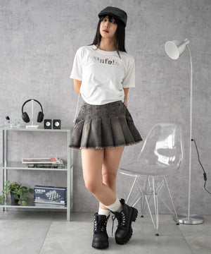 ホワイト モデル：160cm F着用