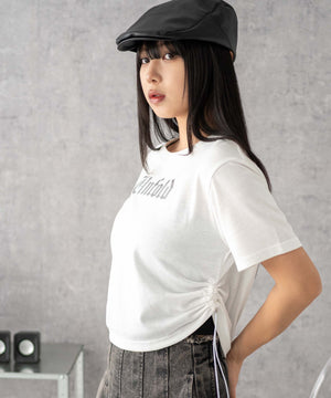 ホワイト モデル：160cm F着用