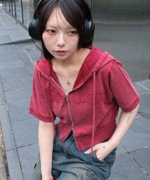 レッド モデル：159cm F着用