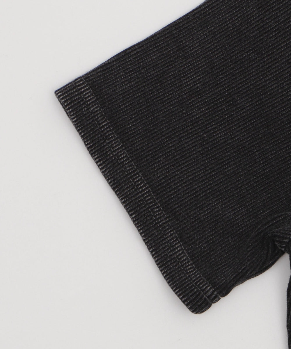 グラフィックレースアップちびT