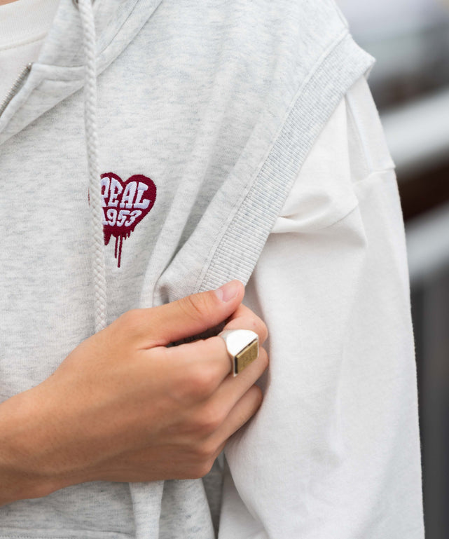 ワンポイントノースリジップパーカー