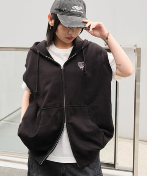 ブラック モデル：159cm L着用