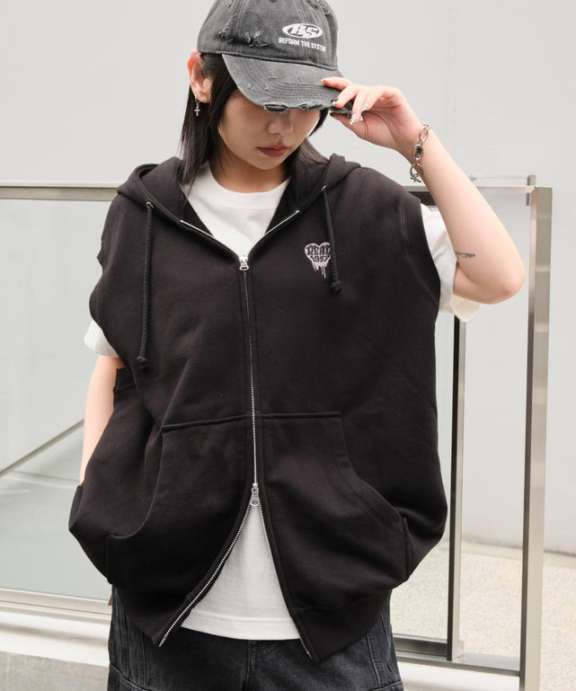 ブラック モデル：159cm L着用