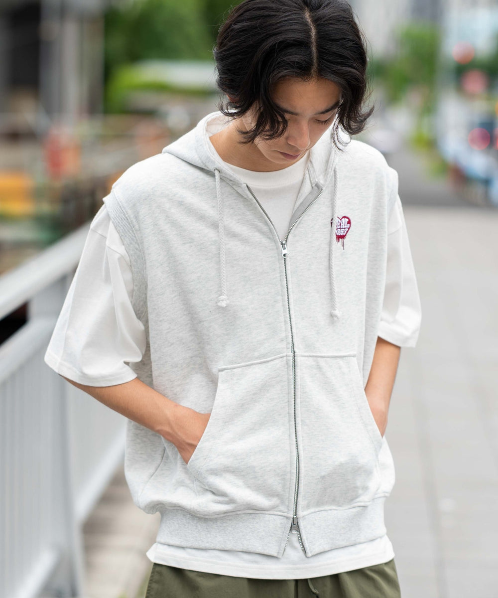 アッシュグレー モデル：178cm L着用