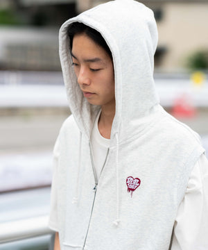 アッシュグレー モデル：178cm L着用