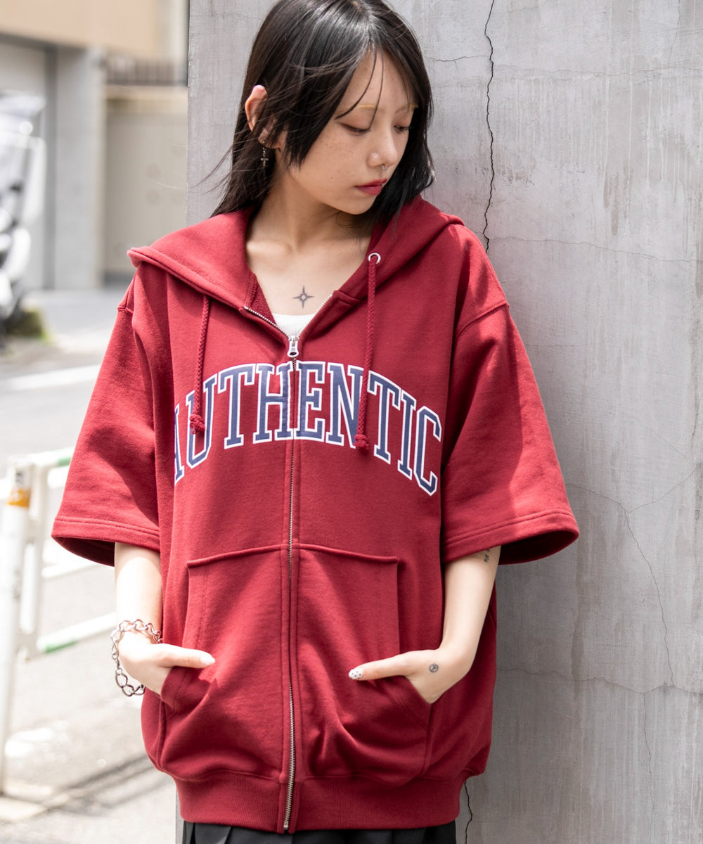 ワイン モデル：159cm L着用