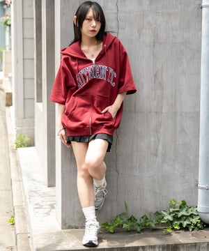 ワイン モデル：159cm L着用