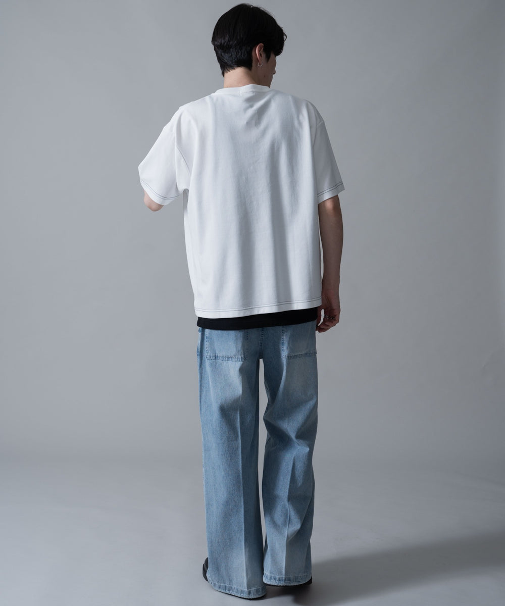 デニム淡加工　モデル：180㎝　L着用