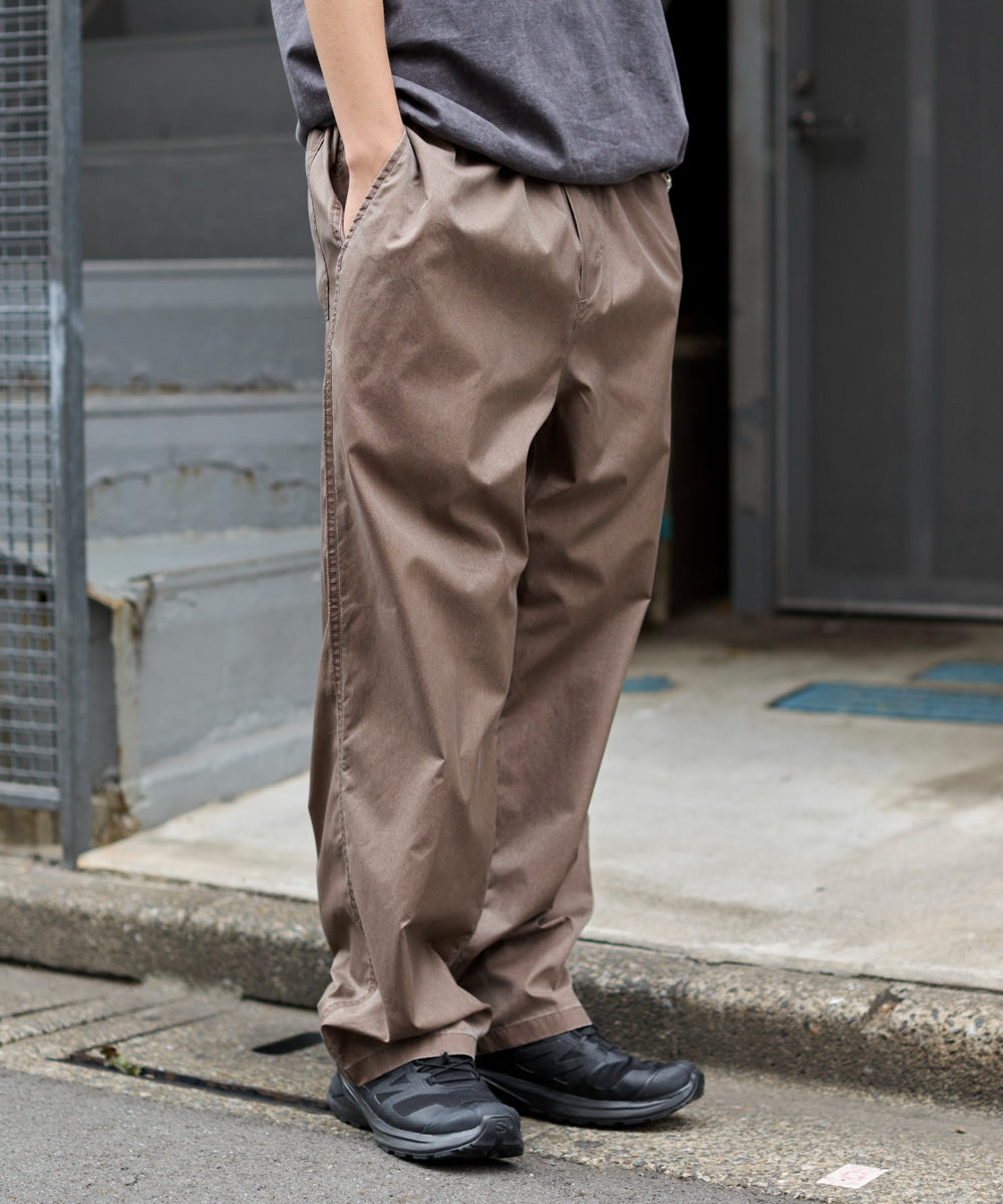 ブラウンソノタ モデル：178cm L着用